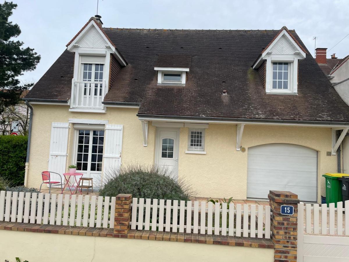 Maison 10/12 Pers Tres Proche Circuit Le Mans Luaran gambar